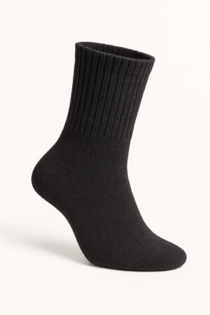 Siyah Uzun Konçlu Düz Çorap